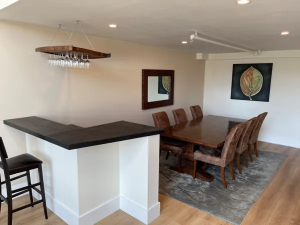 Dining_Bar1.jpg (Copy)