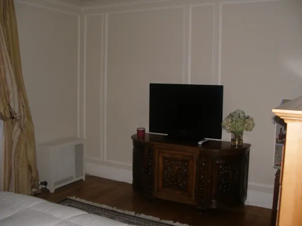 179-06-bedroom-1.jpg