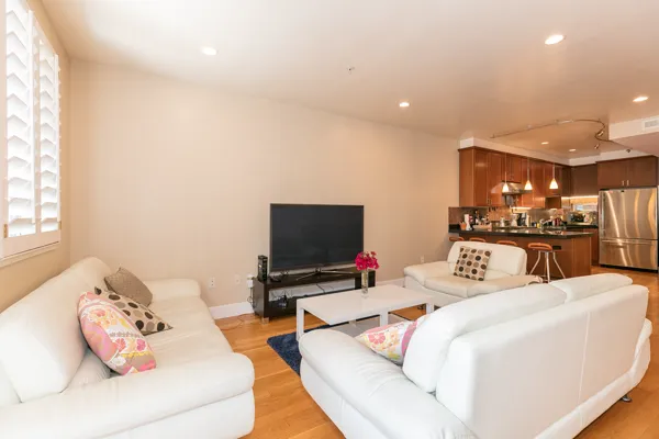 Modern furnished 4 bedroom in Mission District