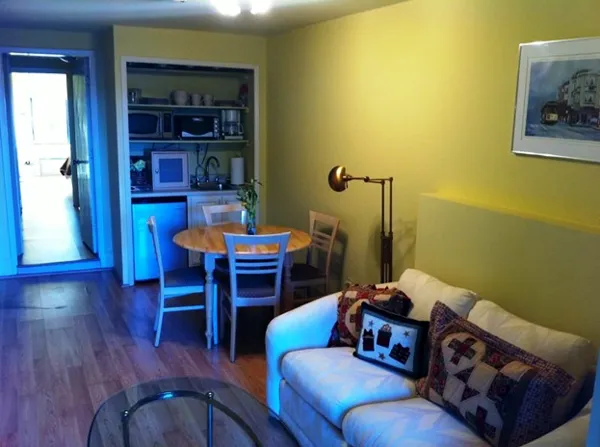 193-bedroom-3.jpg