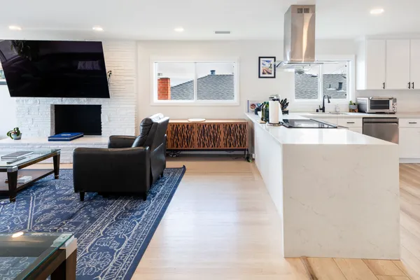 05-460-Valverde-South-San-Francisco-living-kitchen-web.jpg