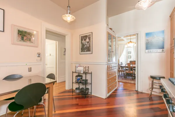 pacific heights homes.jpg
