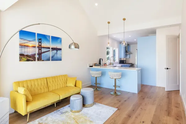 05-564-Chenery-San-Francisco-living-web.webp